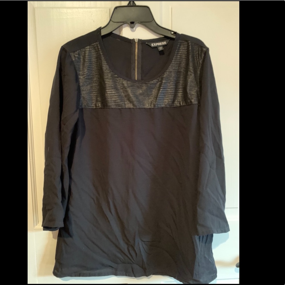 Black Express Top